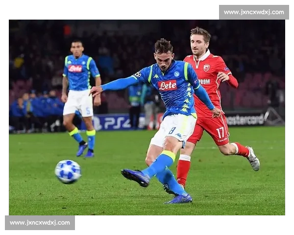 霍芬海姆与贝尔格红星激战正酣 双方争夺小组出线关键之战